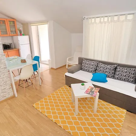 Apartman Marinovic Zára